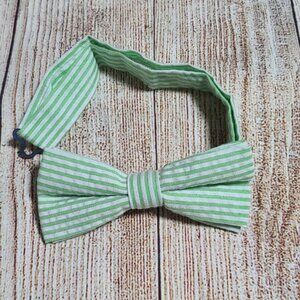 Cotton Seersucker Pre-Tied Bow Tie - Green - NEW